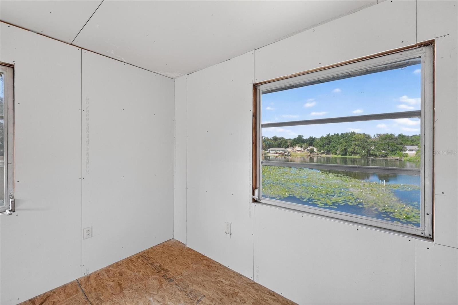 BREEZEE SHORES PT REP - Residential