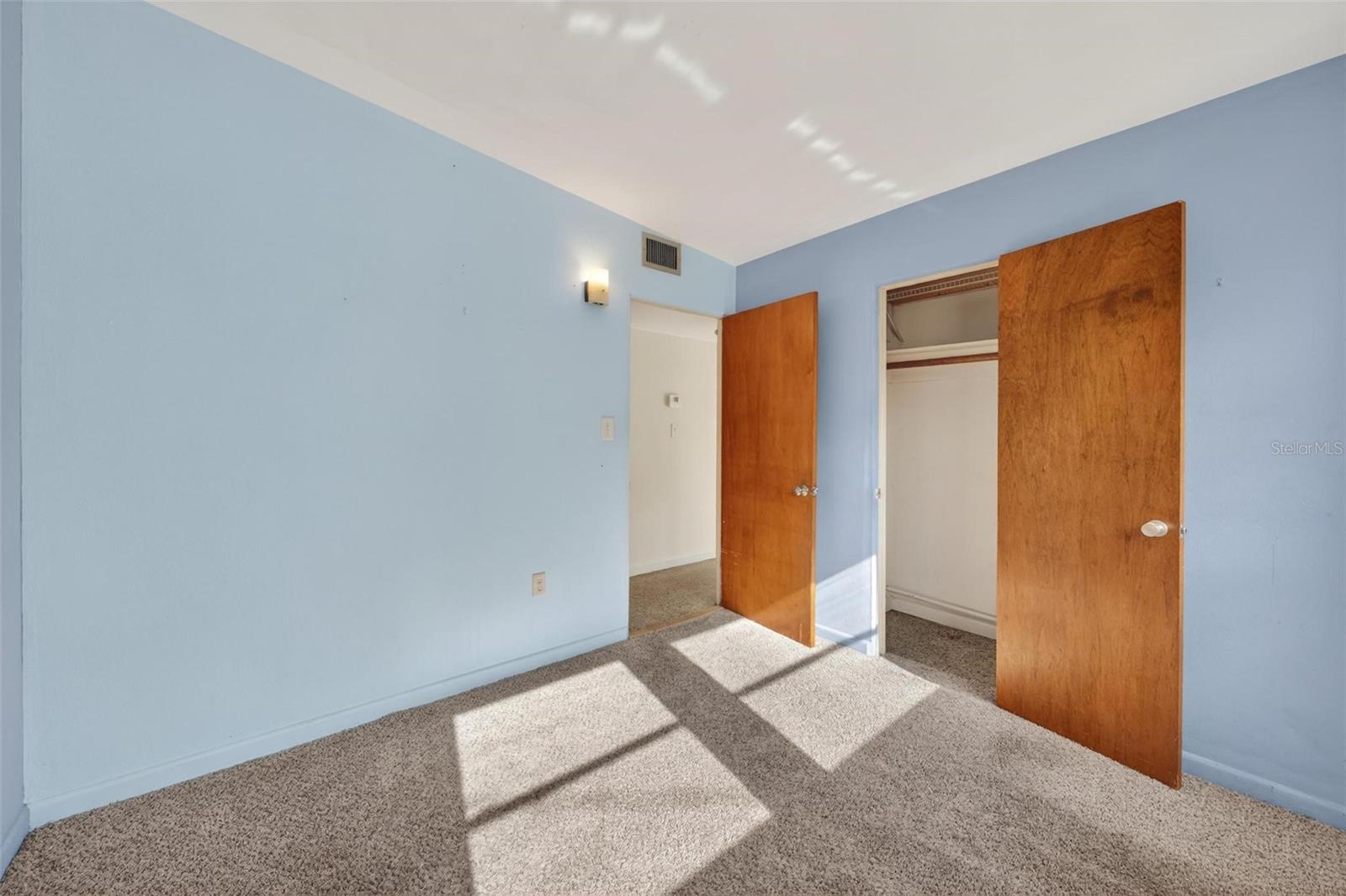 BREEZEE SHORES PT REP - Residential