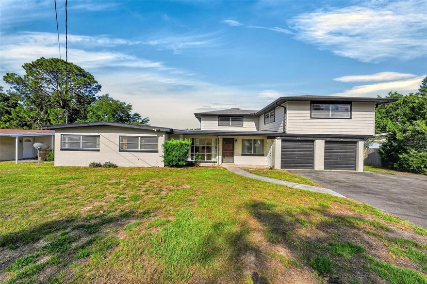 SO MANY POSSIBILITIES IN THIS MID CENTURY MODERN HOME SITTING ON LAKE MAGGIE WITH
CANAL ACCESS TO LAKE JOANNA!  ORIGINAL TERRAZZO FLOORS! 3 BEDROOMS DOWNSTAIRS WITH
HUGE BEDROOM UPSTIAIRS!  ALSO HUGE BONUS SPACE UPSTAIRS FOR THAT GAMEROOM, MAN
CAVE OR HOME SCHOOL AREA!  PLENTY OF ROOM FOR ALL THE KIDS AND PETS IN THIS QUIET
AREA OF EUSTIS JUST 6 MINUTES FROM DOWNTOWN!  WITH A LITTLE IMAGINATION THIS COULD BE
YOUR FOREVER HOME!  ROOF REPLACED IN 2024. NEWER SEPTIC SYSTEM, AC AND HOTWATER
HEATER!  JUST NEEDS YOUR LOVING TOUCH!