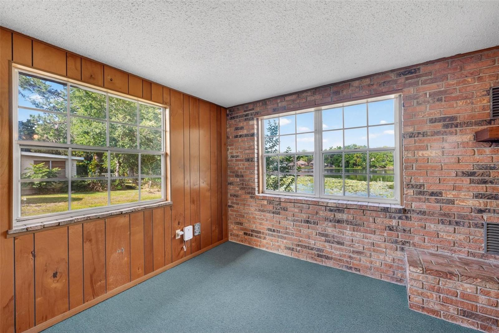 BREEZEE SHORES PT REP - Residential