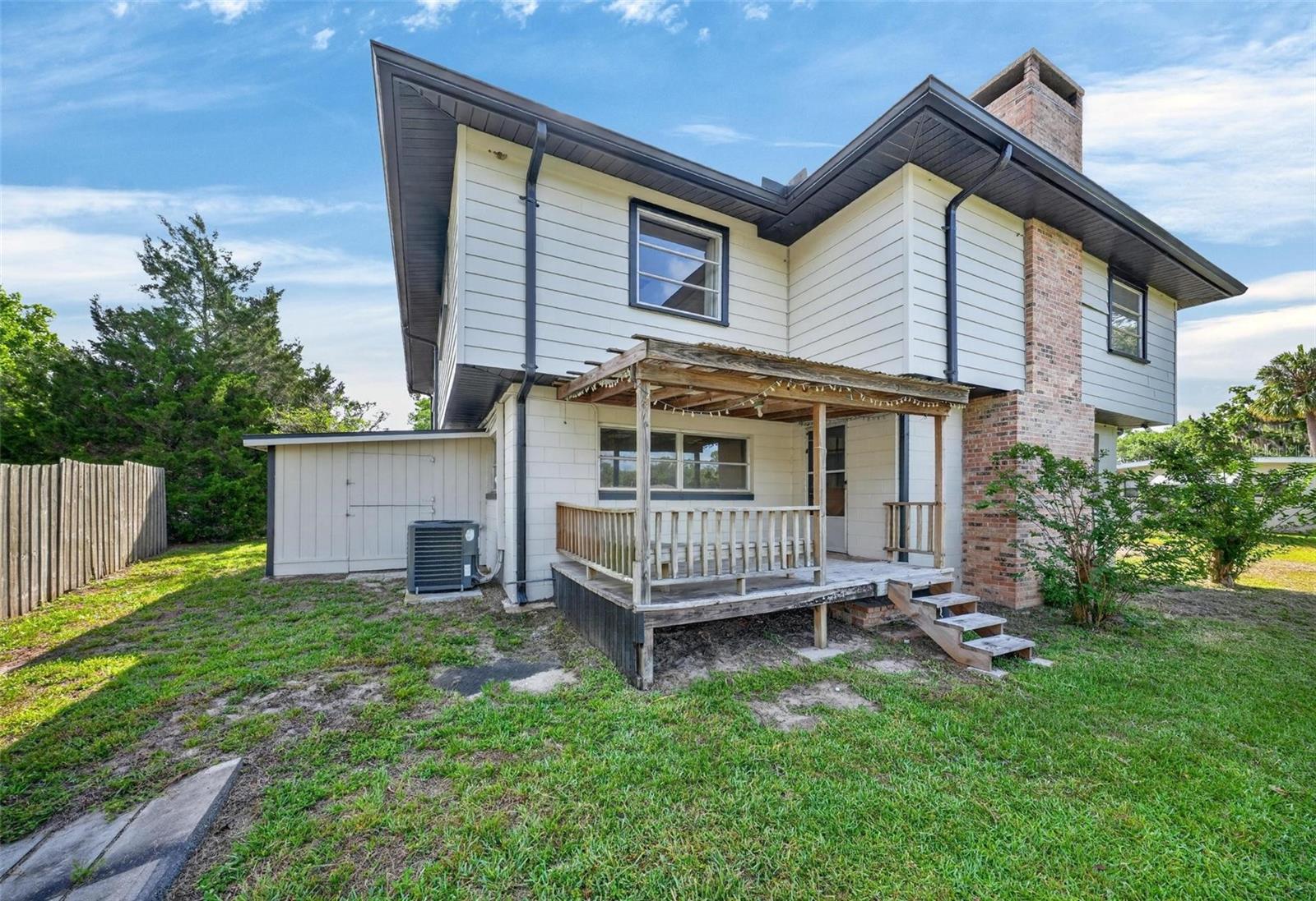 BREEZEE SHORES PT REP - Residential