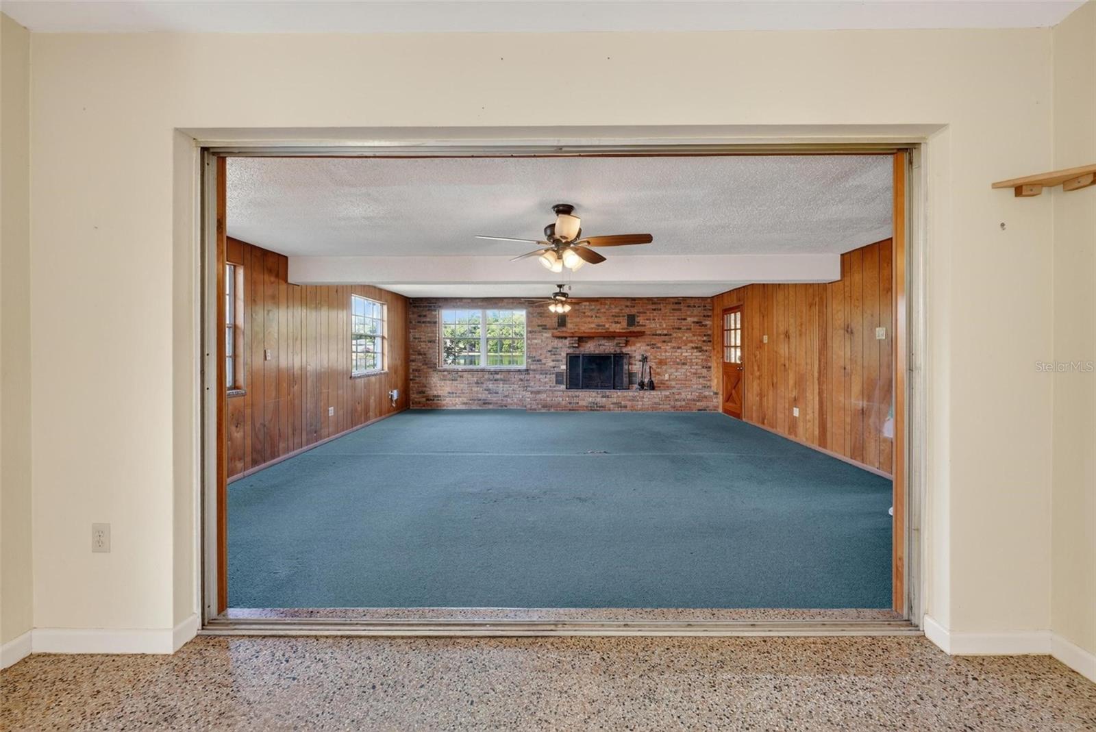 BREEZEE SHORES PT REP - Residential