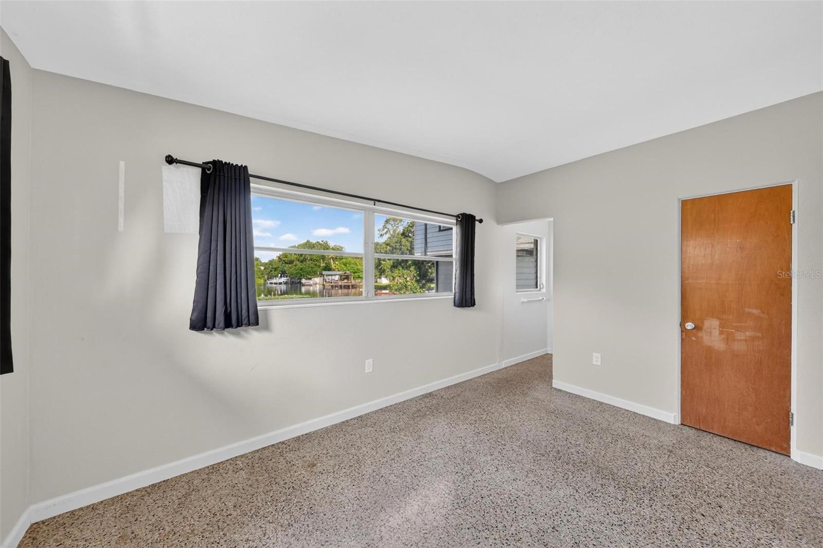 BREEZEE SHORES PT REP - Residential
