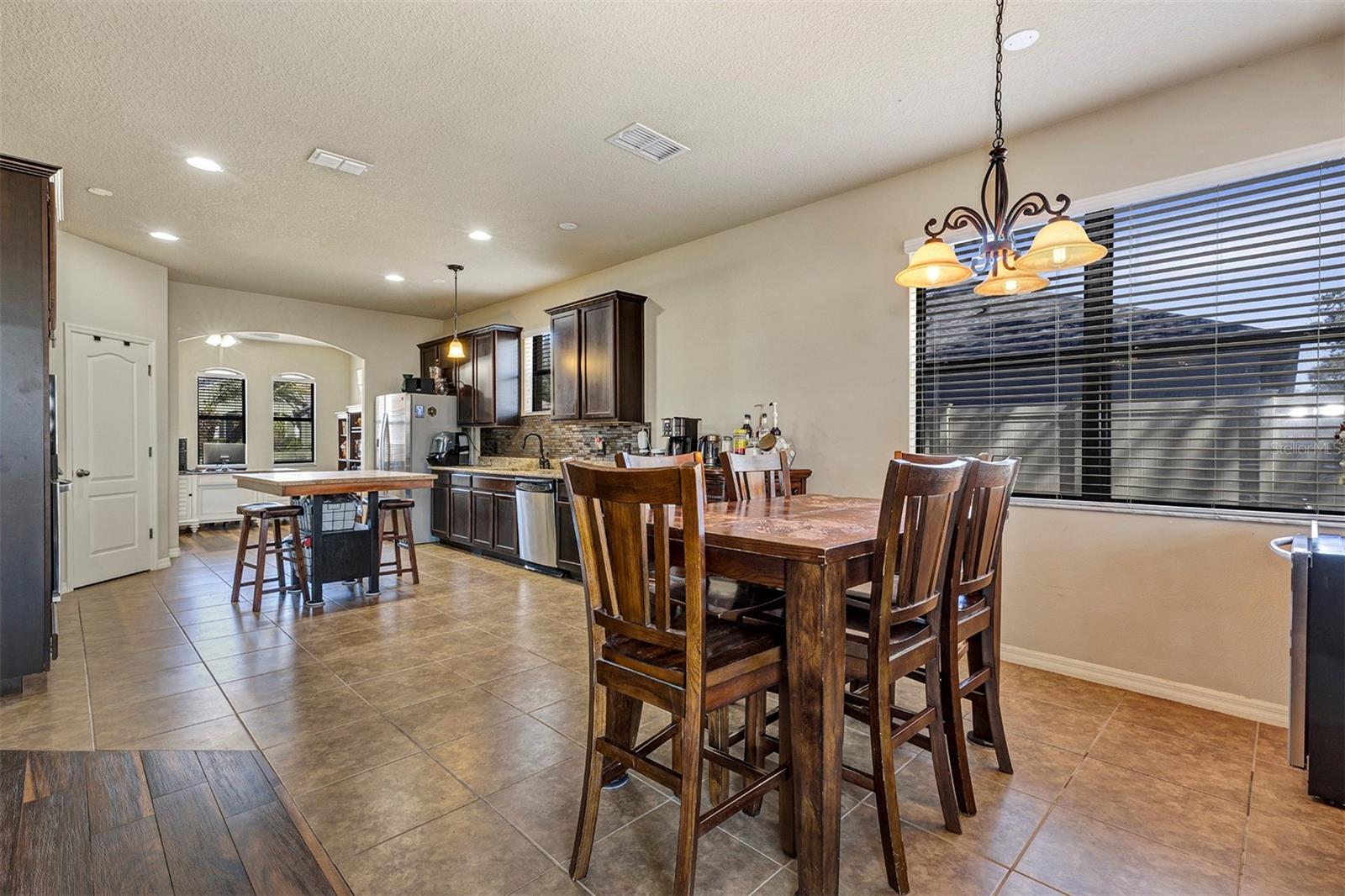 PILLARS RIDGE - Residential