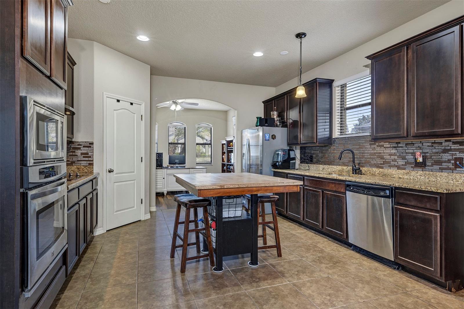 PILLARS RIDGE - Residential