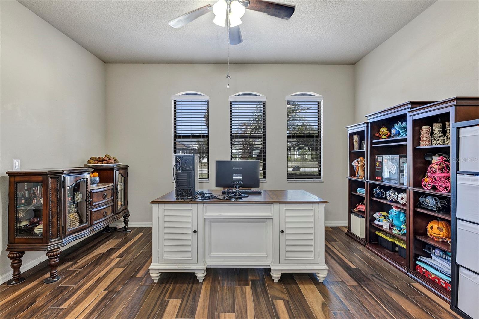 PILLARS RIDGE - Residential