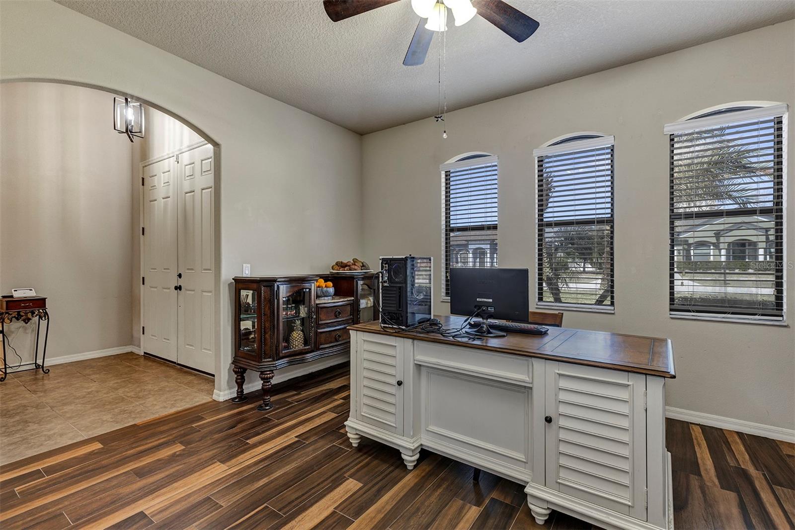 PILLARS RIDGE - Residential