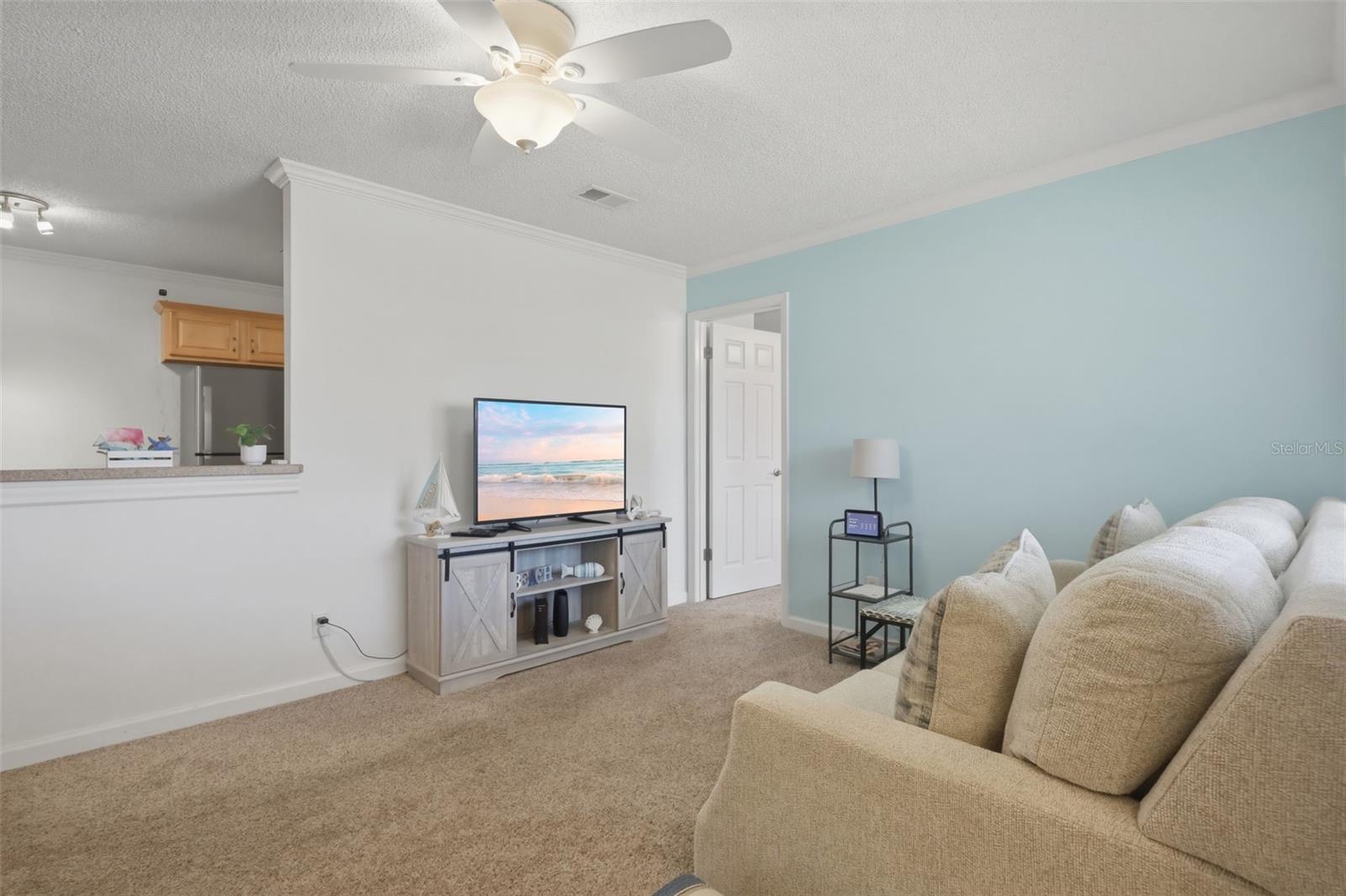 CONDOMINIUM AT GEORGETOWN LAKE B - Residential