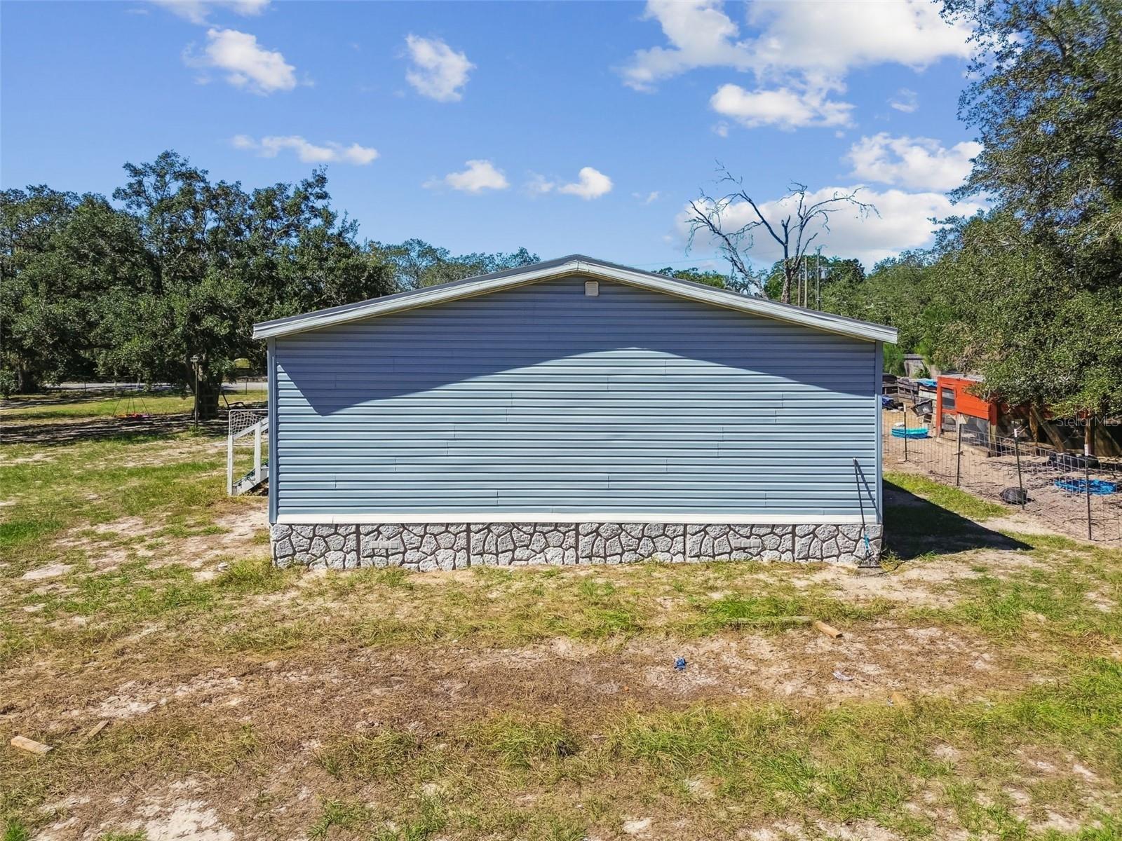 COLONY VILLAGE - Residential