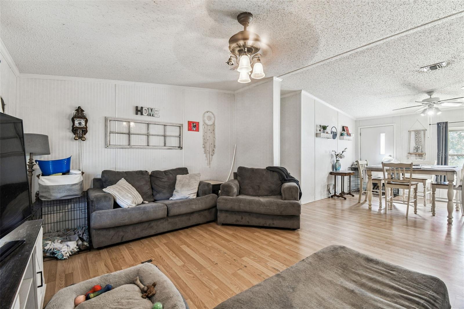 COLONY VILLAGE - Residential