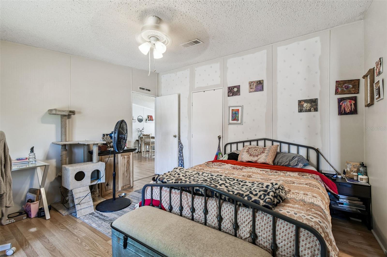 COLONY VILLAGE - Residential
