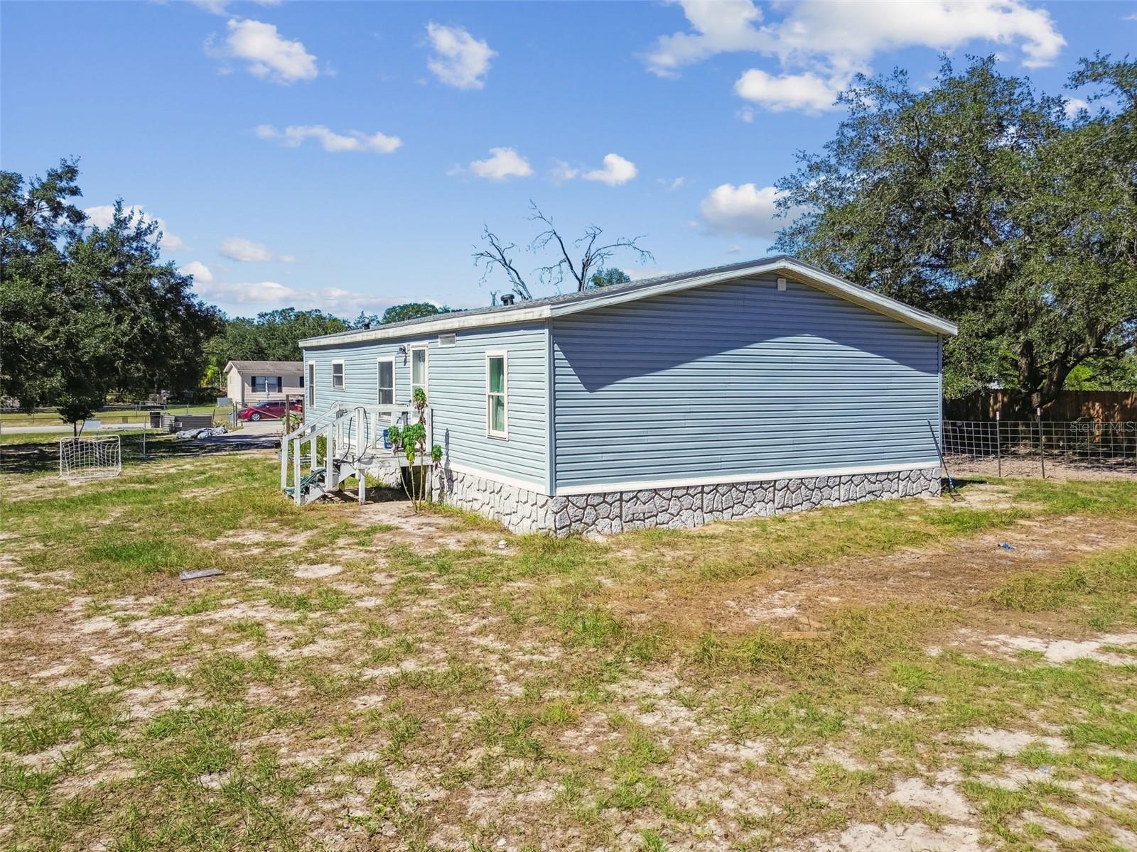 COLONY VILLAGE - Residential