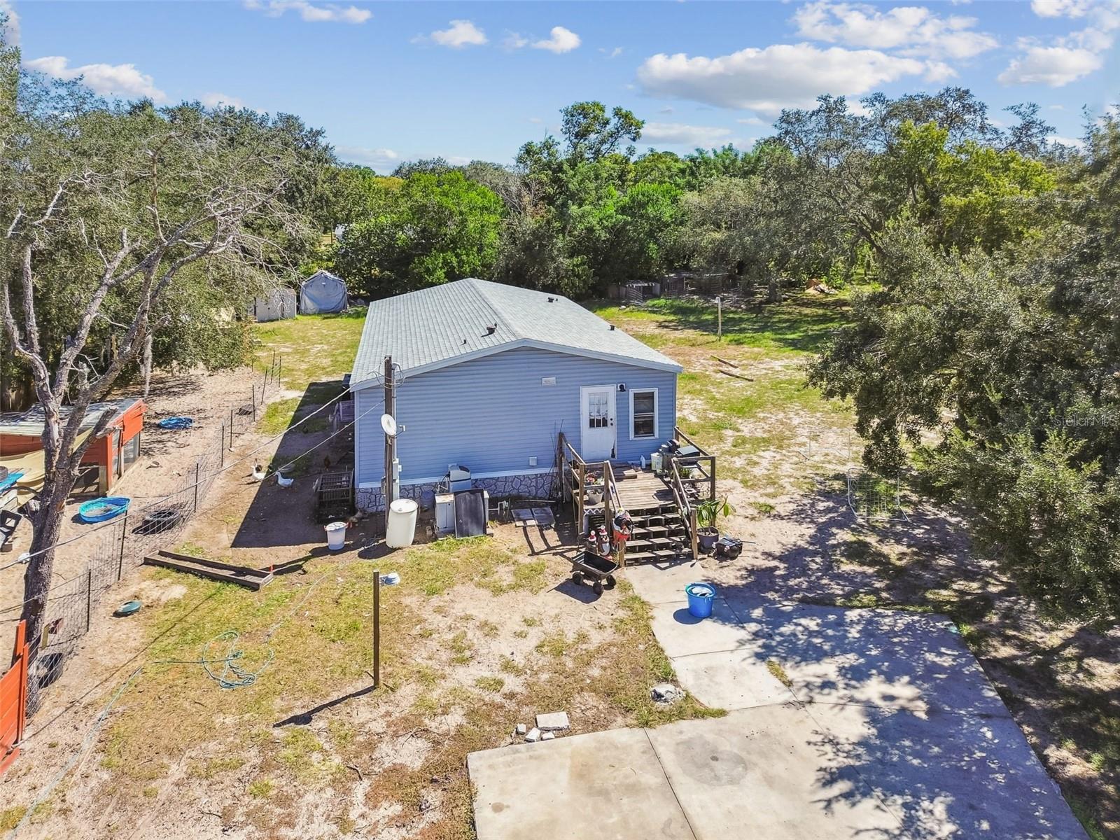 COLONY VILLAGE - Residential