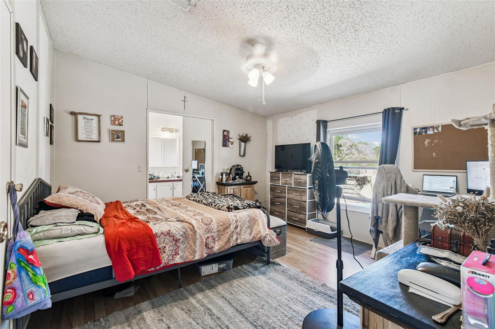 COLONY VILLAGE - Residential