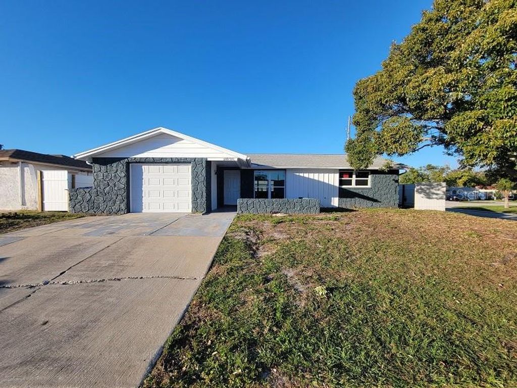 Photo of 6935 Alta Vista Street, Port Richey, FL 34668 (MLS # W7884186)