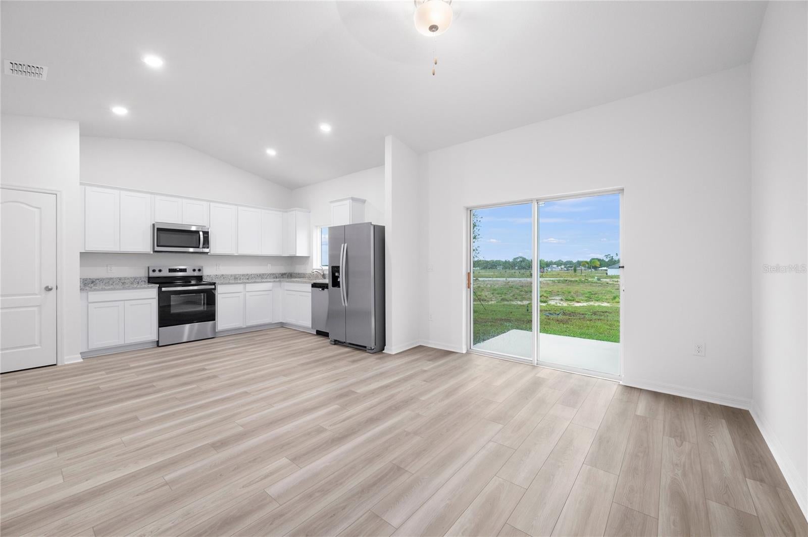 620 TANGELO TERRACE