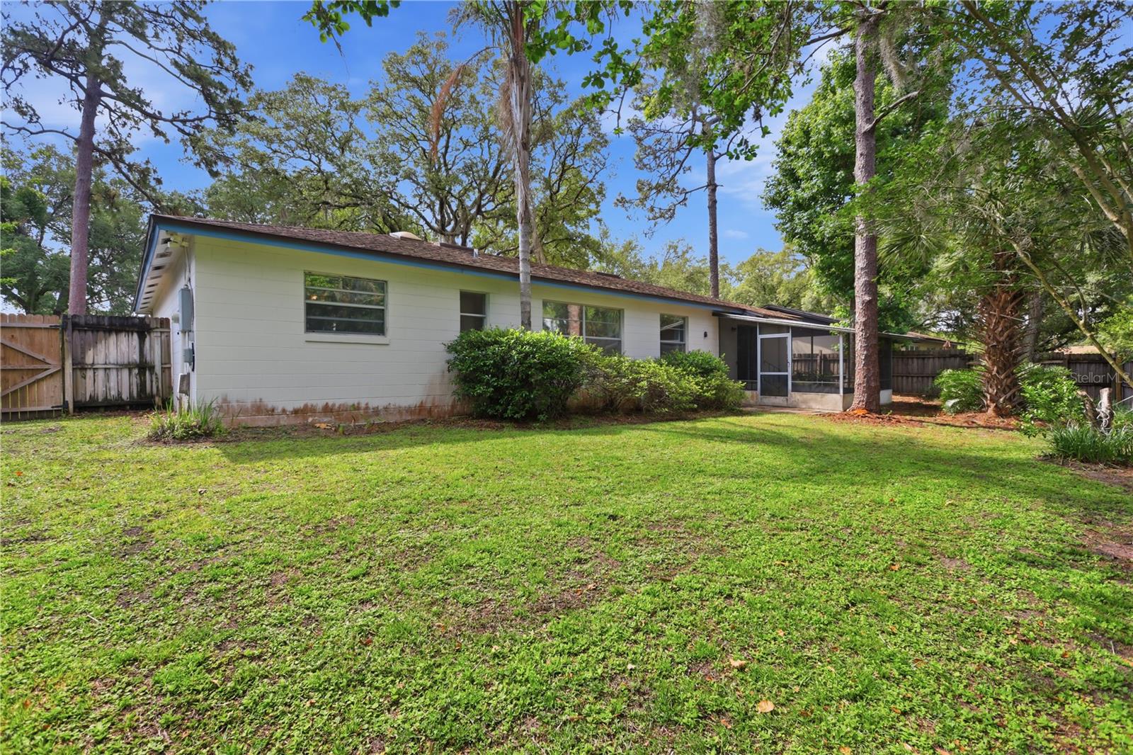WEKIVA HUNT CLUB 1 FOX HUNT SEC 1 - Residential