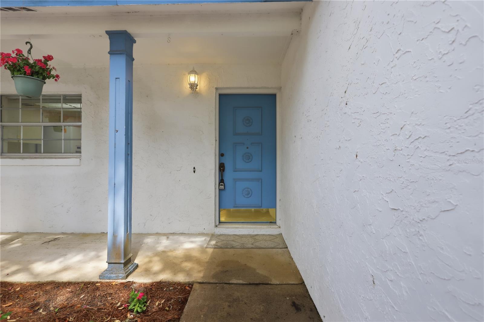 102 HATFIELD COURT