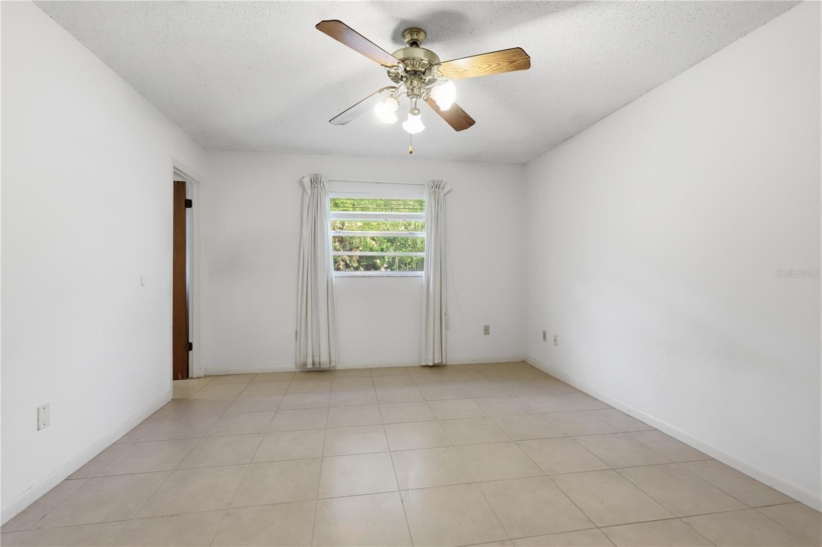 WEKIVA HUNT CLUB 1 FOX HUNT SEC 1 - Residential