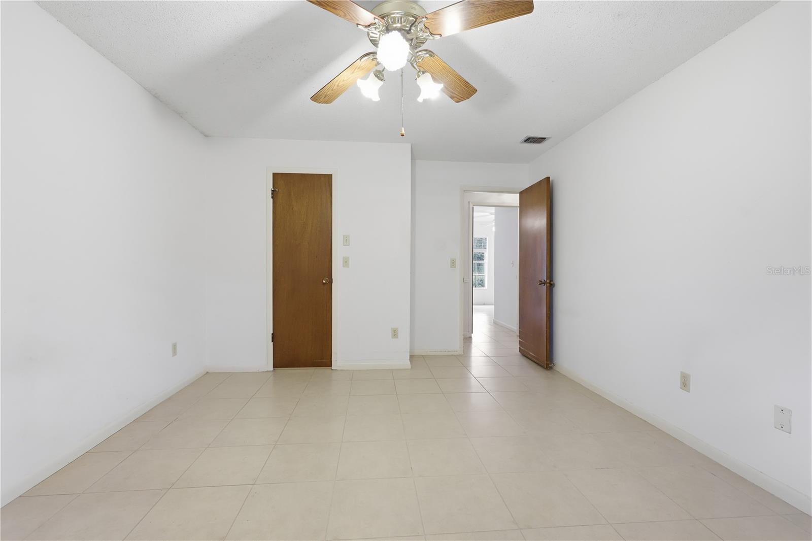 WEKIVA HUNT CLUB 1 FOX HUNT SEC 1 - Residential