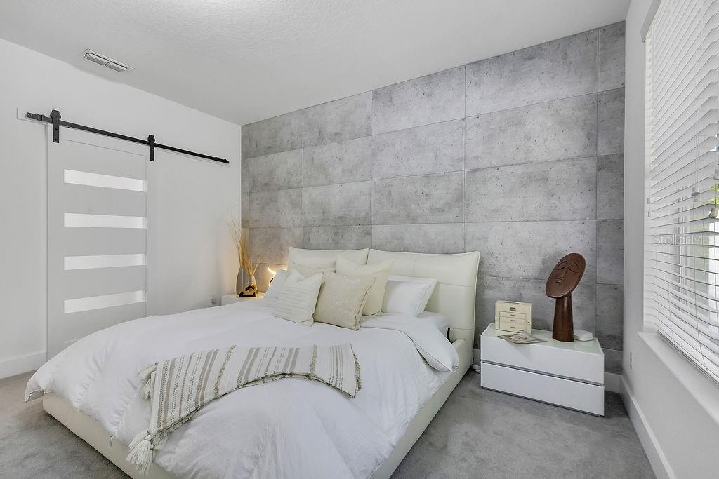 LAKE SAWYER SOUTH PH 04 - Residential