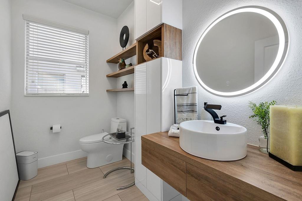 LAKE SAWYER SOUTH PH 04 - Residential