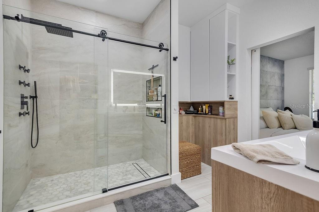 LAKE SAWYER SOUTH PH 04 - Residential