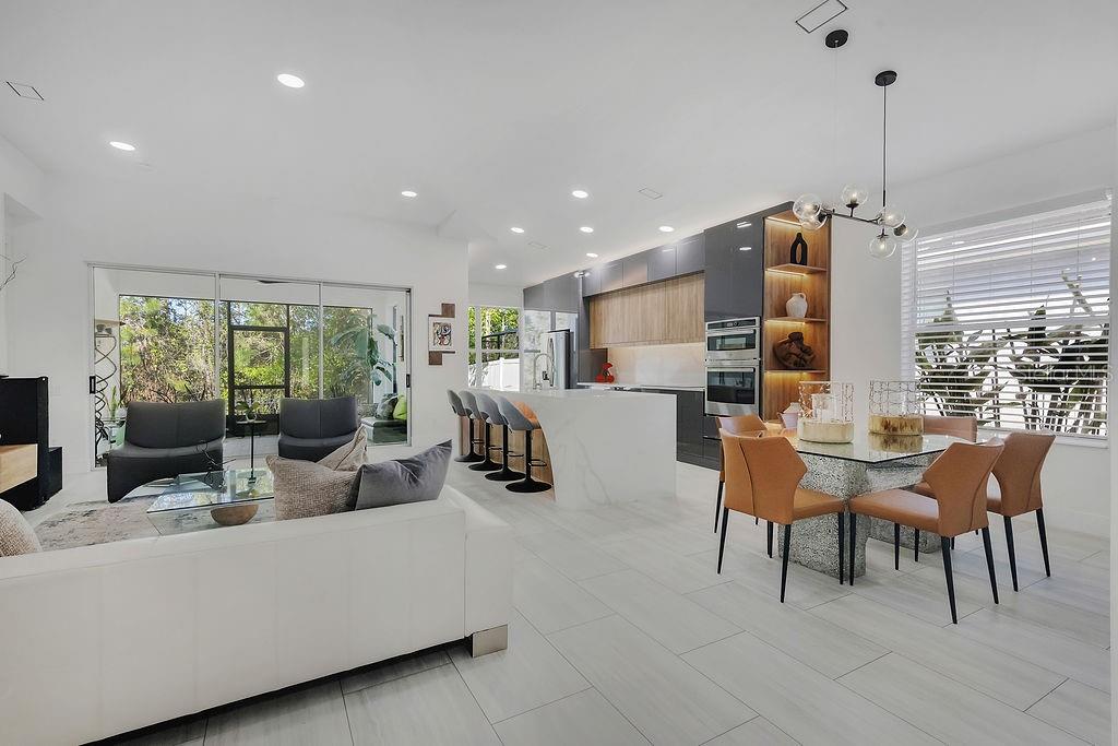 LAKE SAWYER SOUTH PH 04 - Residential