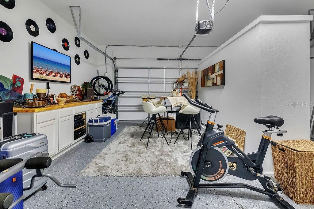 LAKE SAWYER SOUTH PH 04 - Residential