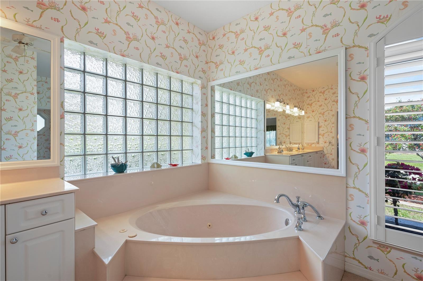 PUNTA GORDA ISLES SEC 12 - Residential