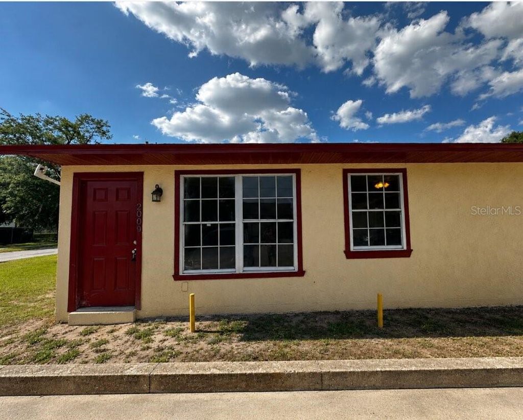 Photo of 2009 Kelley Avenue, Kissimmee, FL 34744 (MLS # O6410658)