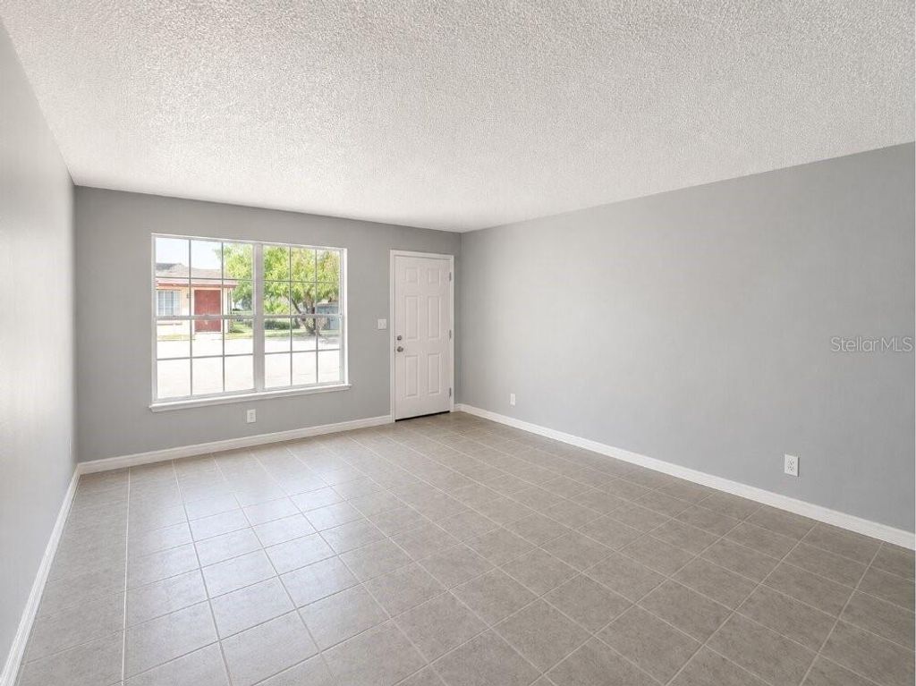 Photo of 2009 Kelley Avenue, Kissimmee, FL 34744 (MLS # O6410658)