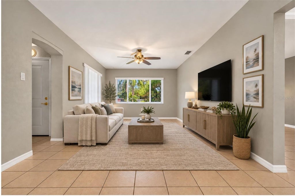 Photo of 10840 50th Avenue N, St Petersburg, FL 33708 (MLS # TB8551114)