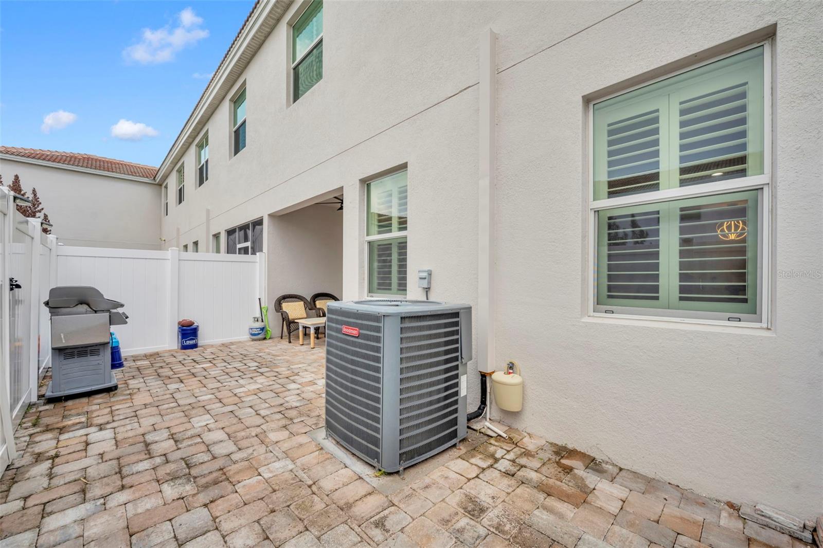 RIVERWALK OF MELBOURNE - Residential