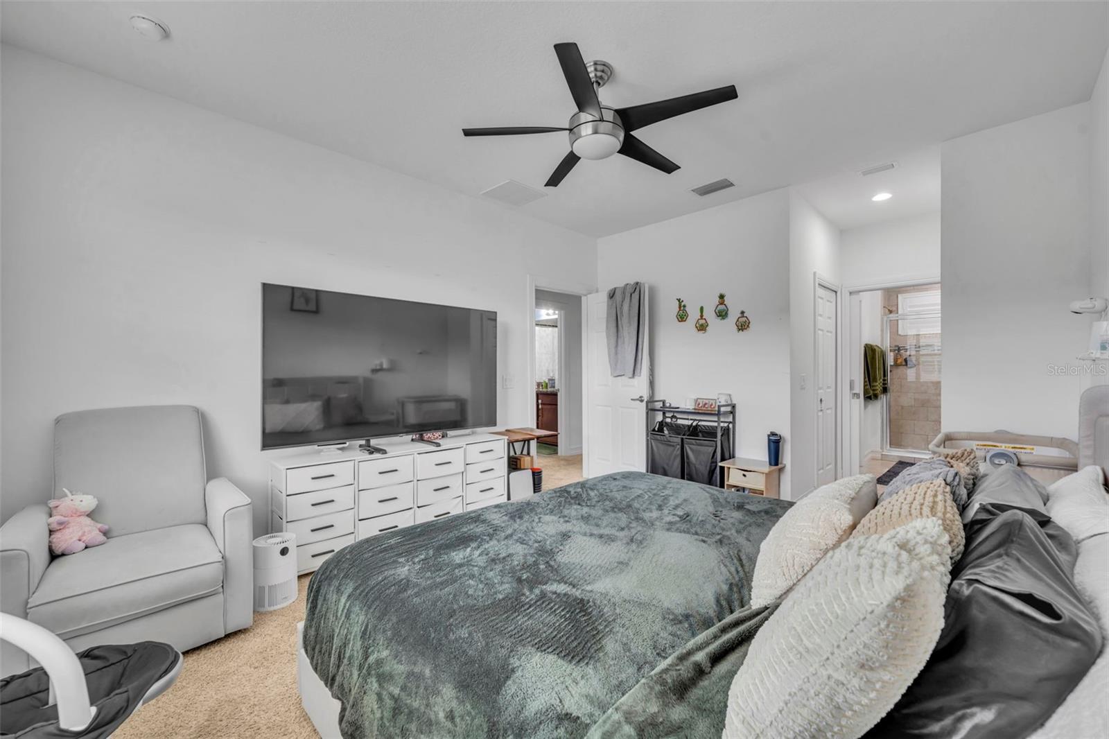 RIVERWALK OF MELBOURNE - Residential