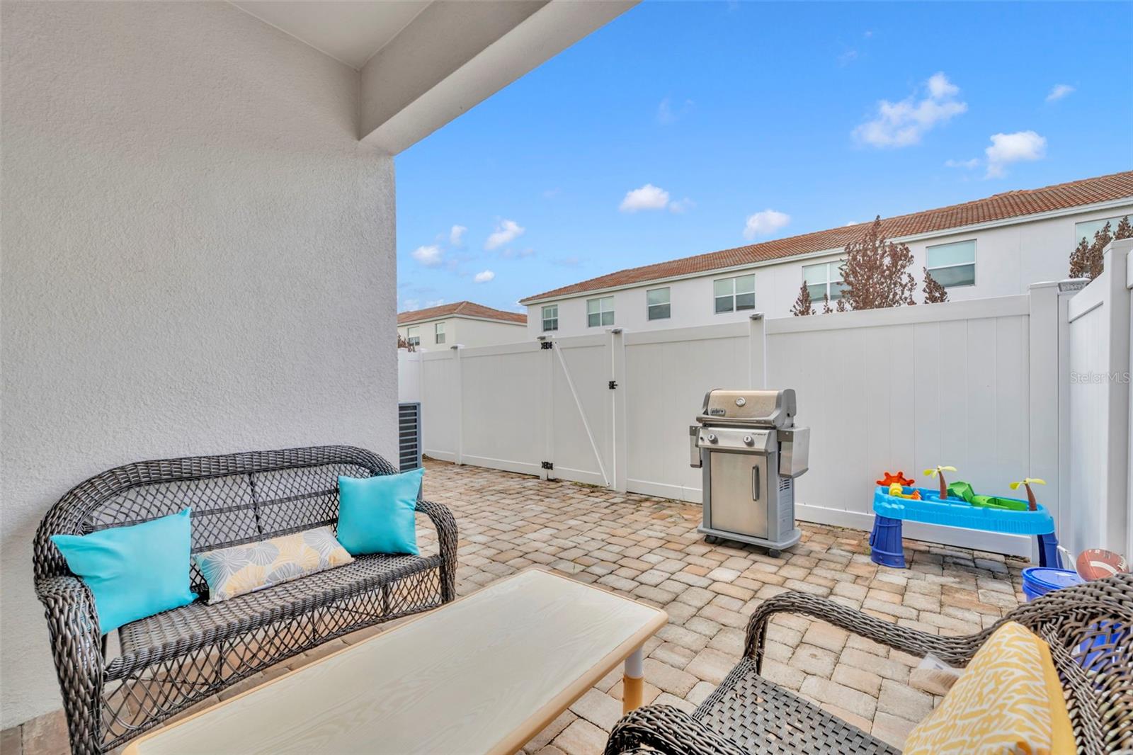 RIVERWALK OF MELBOURNE - Residential