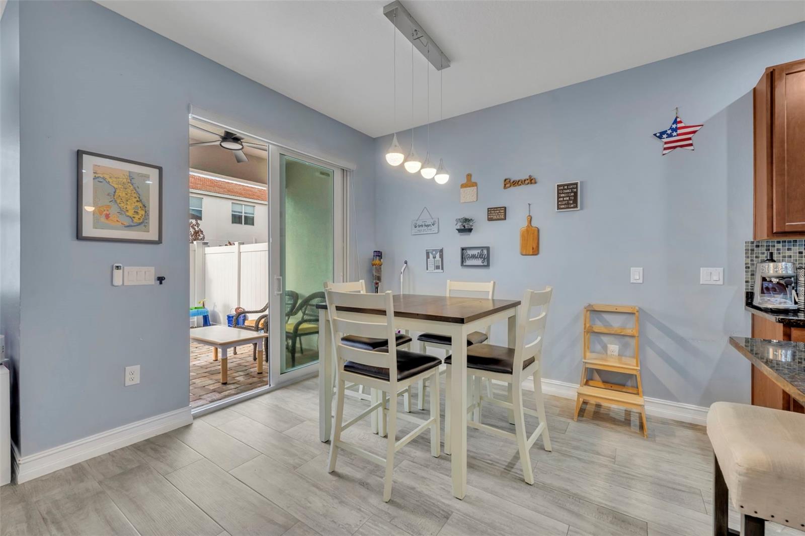 RIVERWALK OF MELBOURNE - Residential