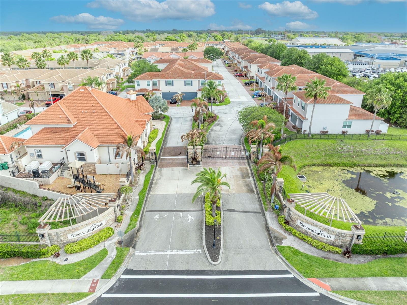 RIVERWALK OF MELBOURNE - Residential