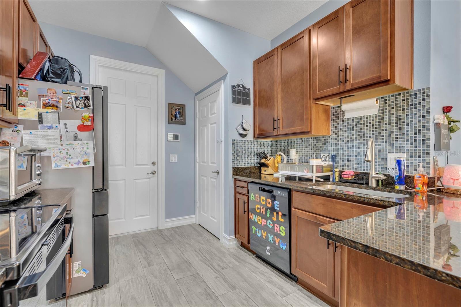 RIVERWALK OF MELBOURNE - Residential