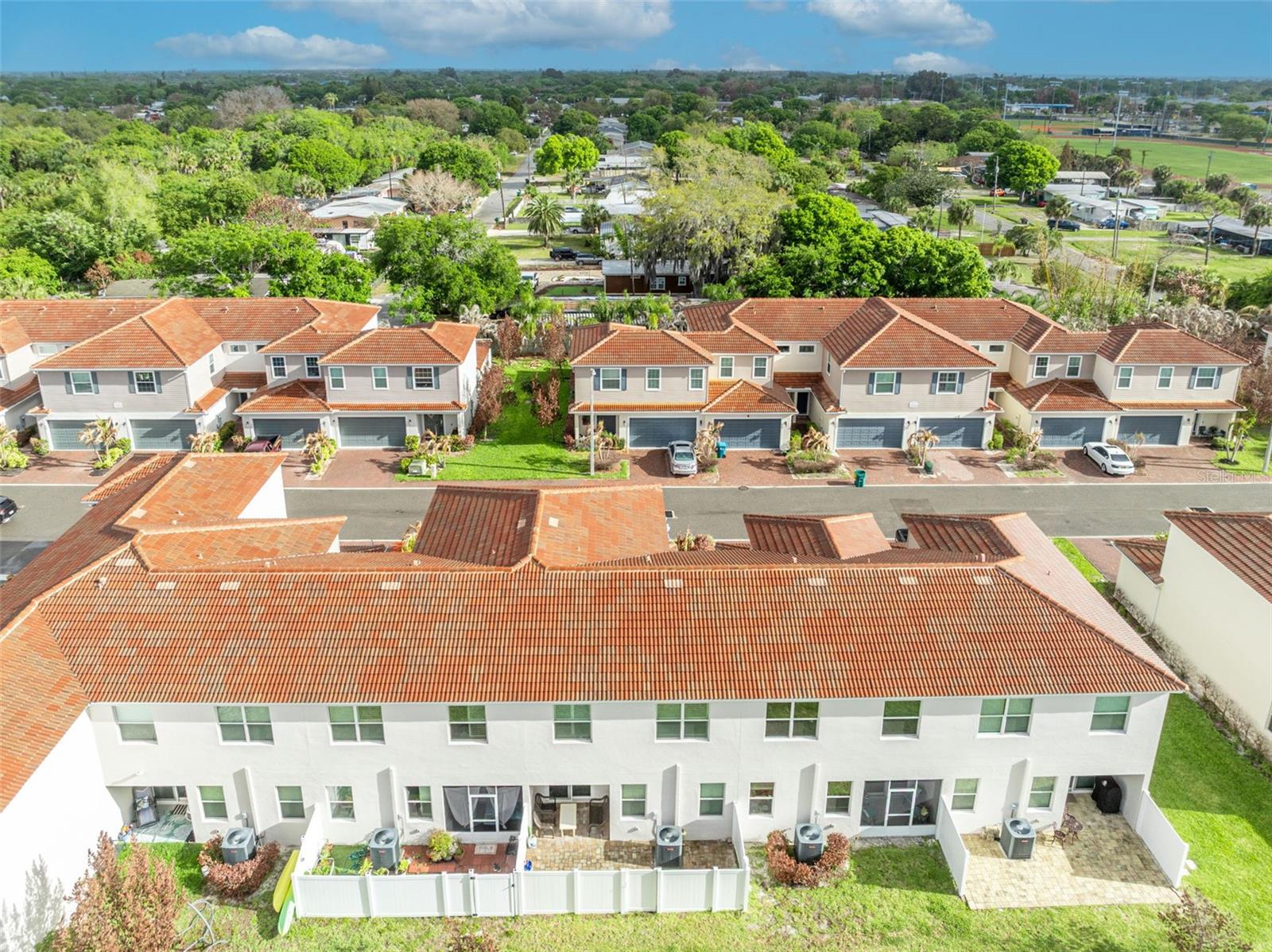 RIVERWALK OF MELBOURNE - Residential