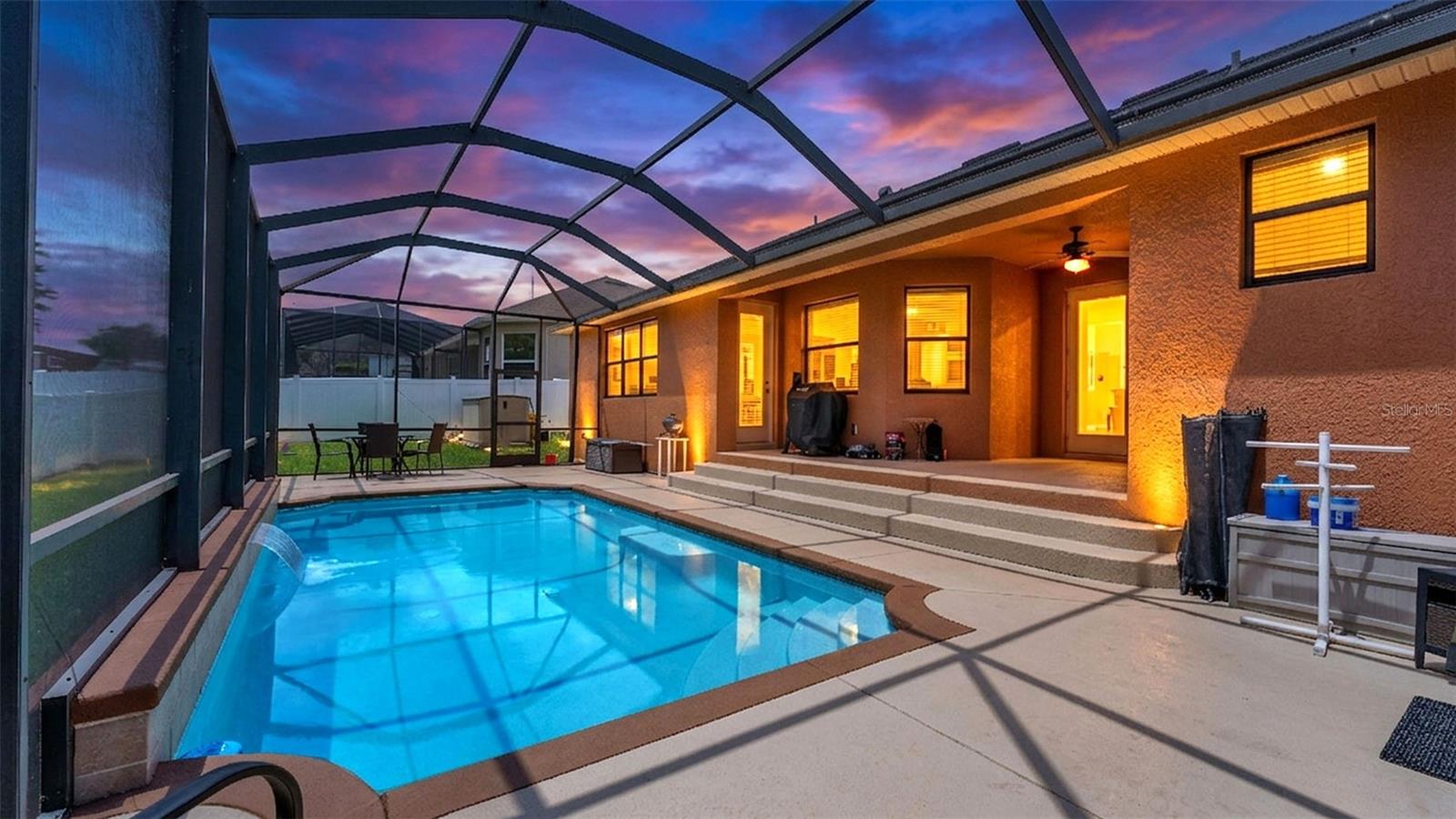 2873 KINSLEY DRIVE