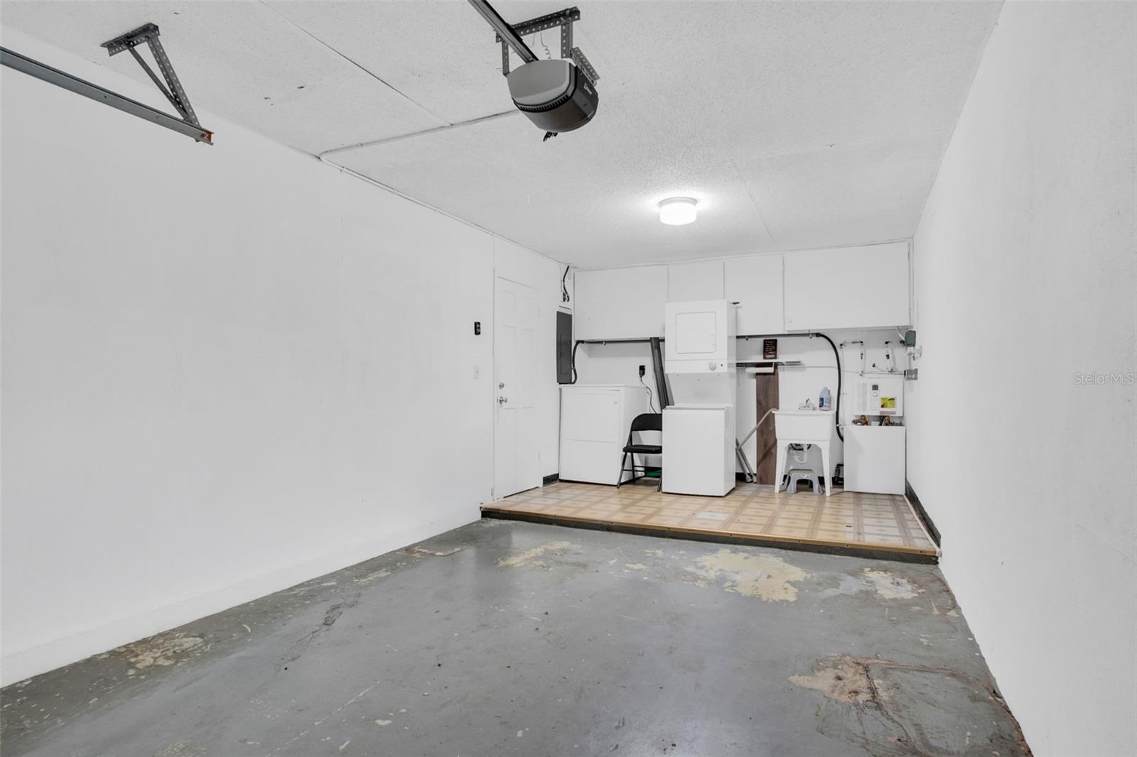 HIGHLAND LAKES CONDO - Residential