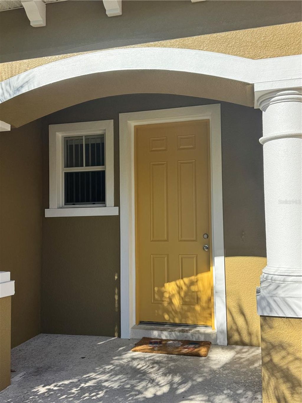 Photo of 3038 Seaview Castle Drive, Kissimmee, FL 34746 (MLS # O6369117)