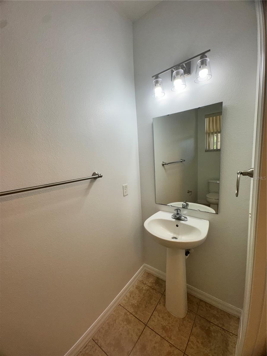 COMPASS BAY UNIT 1 - Residential Lease