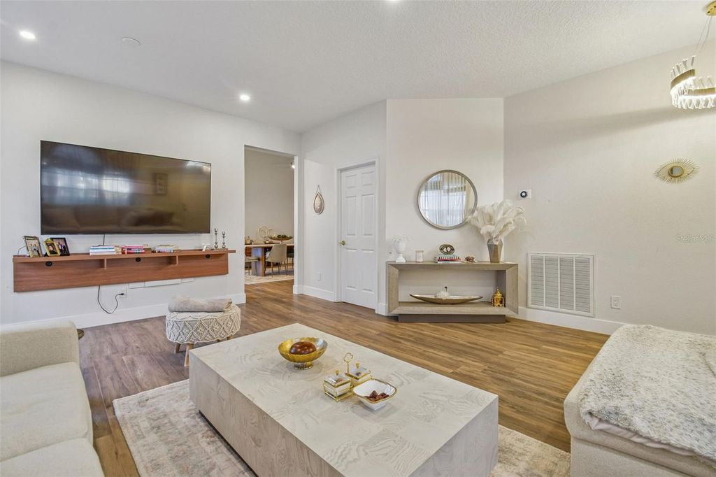 Photo of 14526 Weeping Elm Drive, Tampa, FL 33626 (MLS # TB8463585)