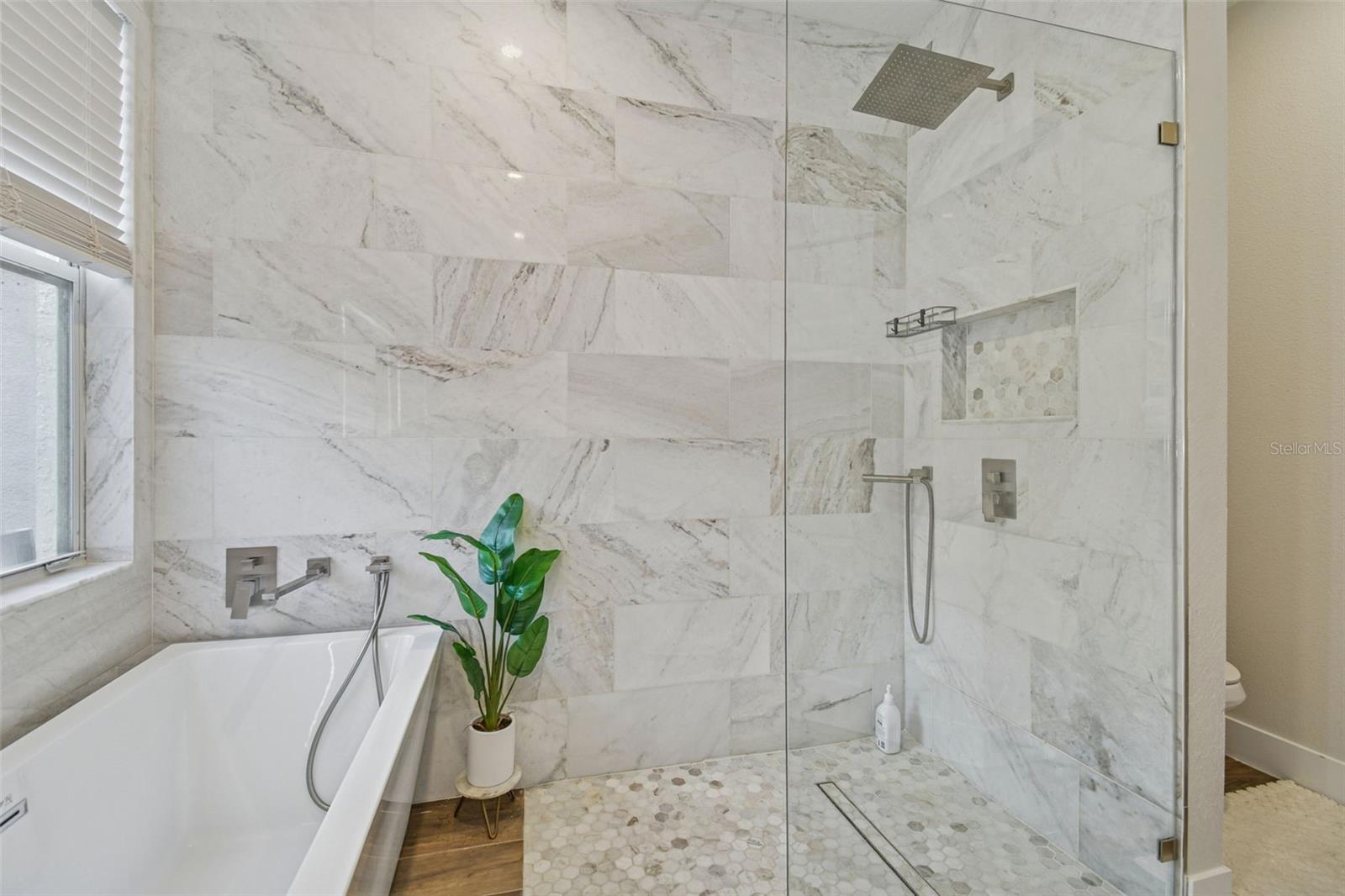 WESTWOOD LAKES PH 01 - Residential