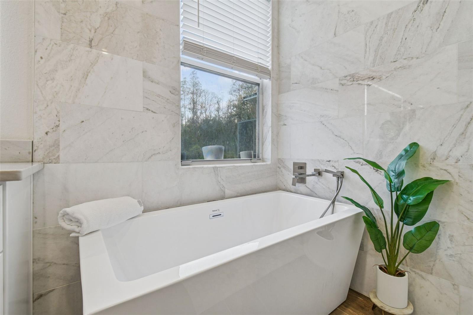 WESTWOOD LAKES PH 01 - Residential