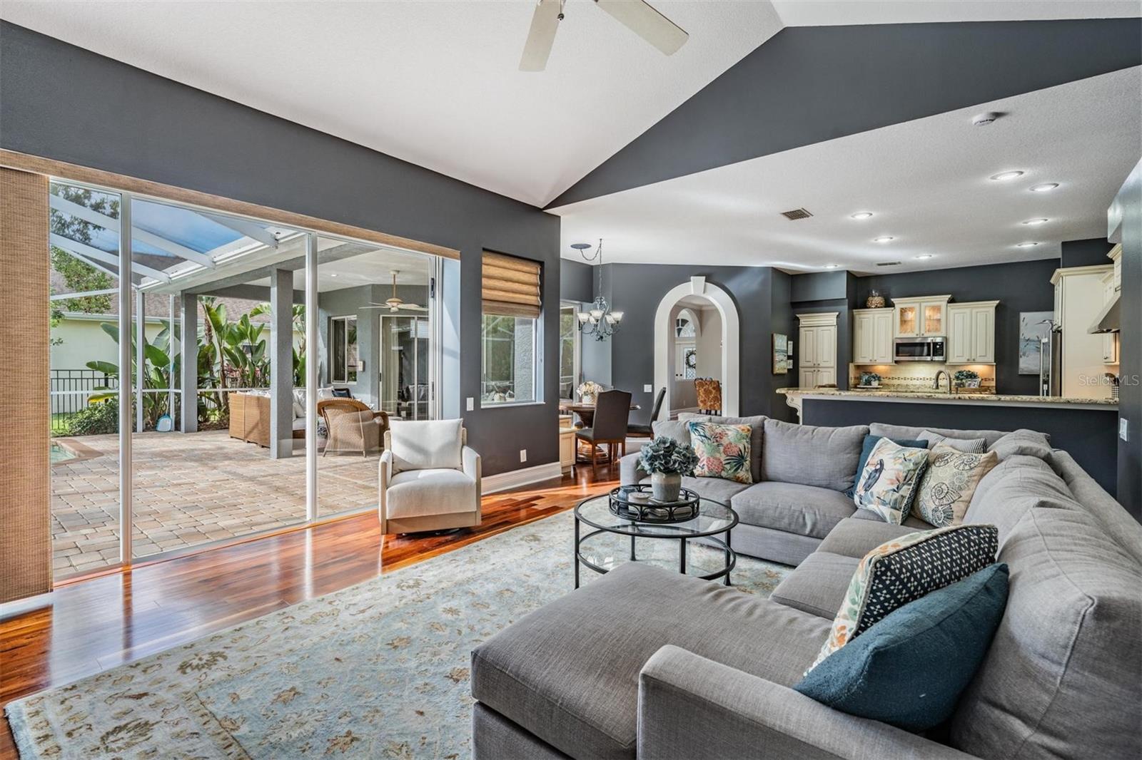 WESTCHASE SECTION 303 - Residential