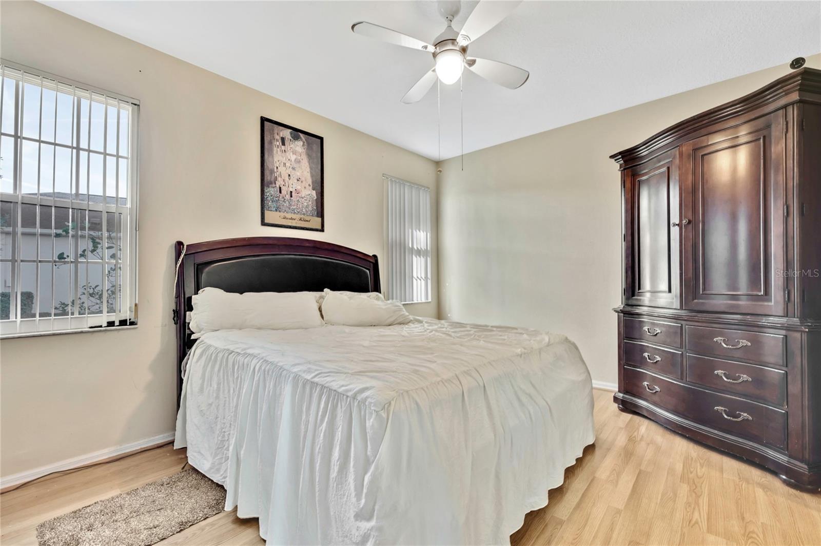 SILVERTHORN PH 1 - Residential