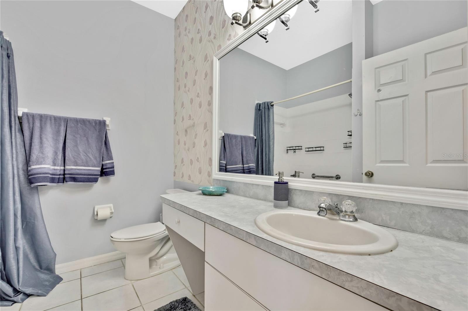 SILVERTHORN PH 1 - Residential